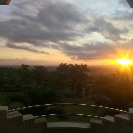 Villa Malang Puncak Buring 外观 照片